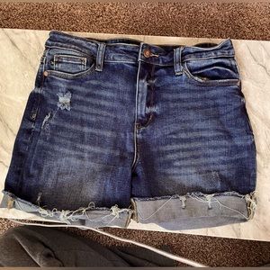 Judy Blue Dark Wash Mid Rise Jean/Denim Shorts with fringe